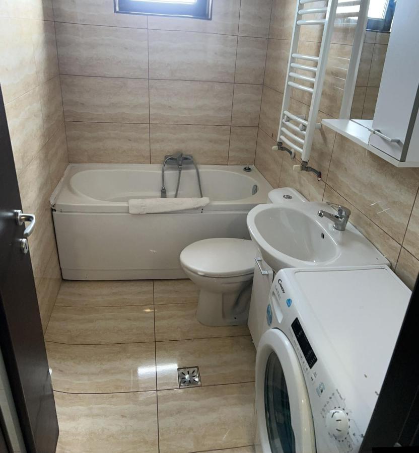 Ferienwohnung Chez Ana Otopeni Exterior foto